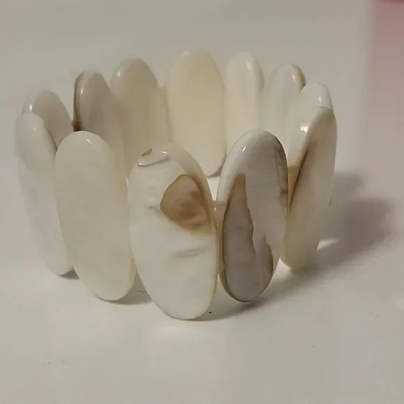 Minimalist bracelet 🔥 - Picture 3 of 4